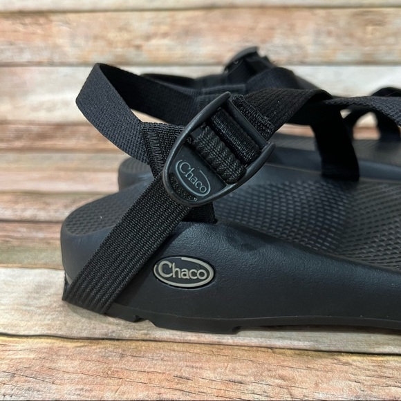 Chaco Z2 Black Classic Sandals main image 5
